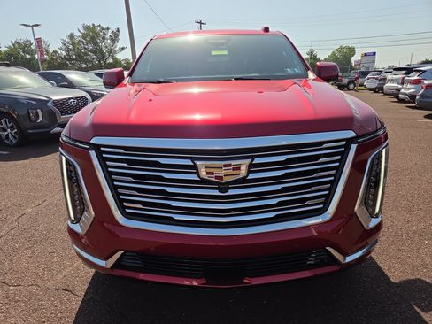 Used 2025 Cadillac Escalade Premium Luxury Platinum w/ LPO, Floor Liner Package AWD/4WD image 8