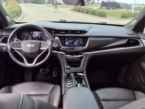 Used 2021 Cadillac XT6 Sport image 9