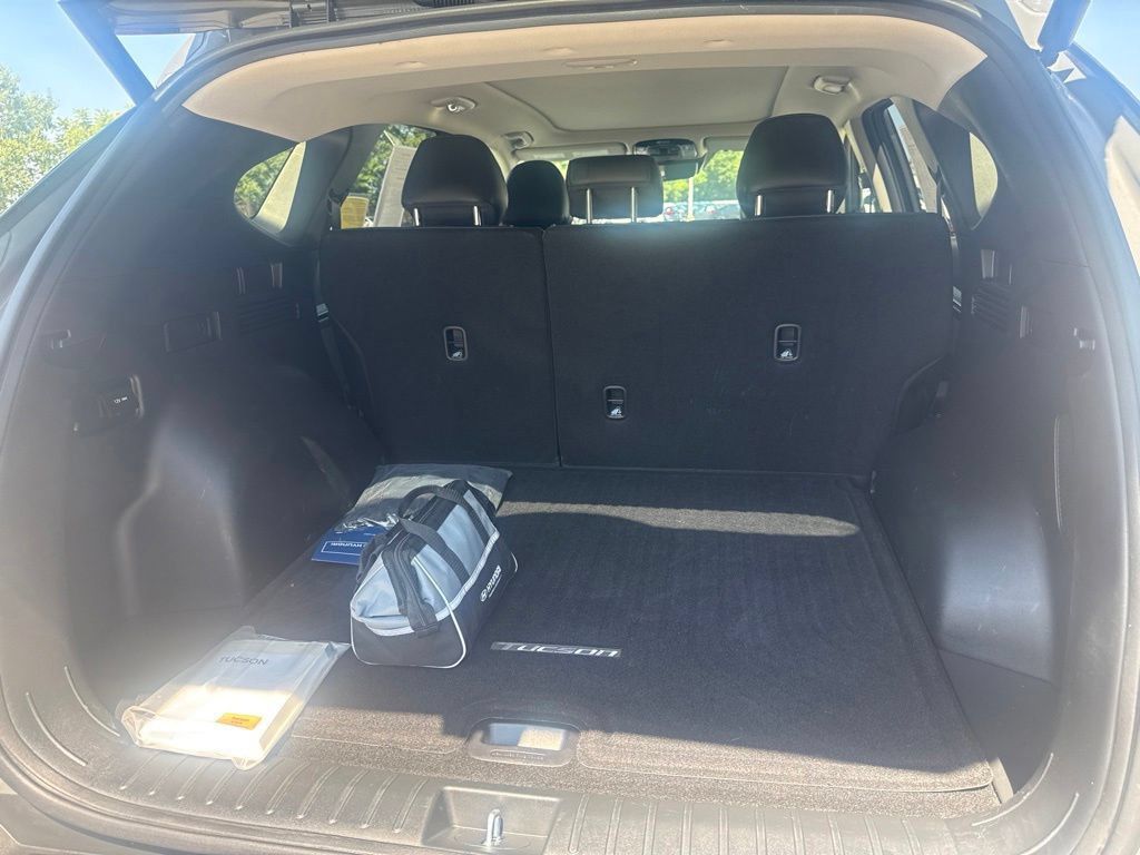 Used 2024 Hyundai Tucson Limited AWD/4WD image 42