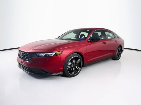 Certified 2024 Honda Accord Sport image 4