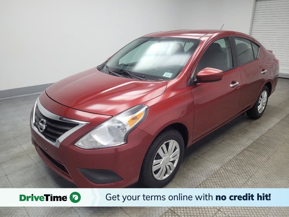 Used 2017 Nissan Versa SV FWD image 1