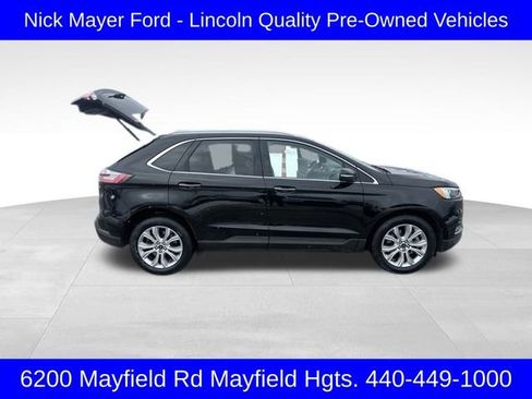 Used 2022 Ford Edge Titanium image 10