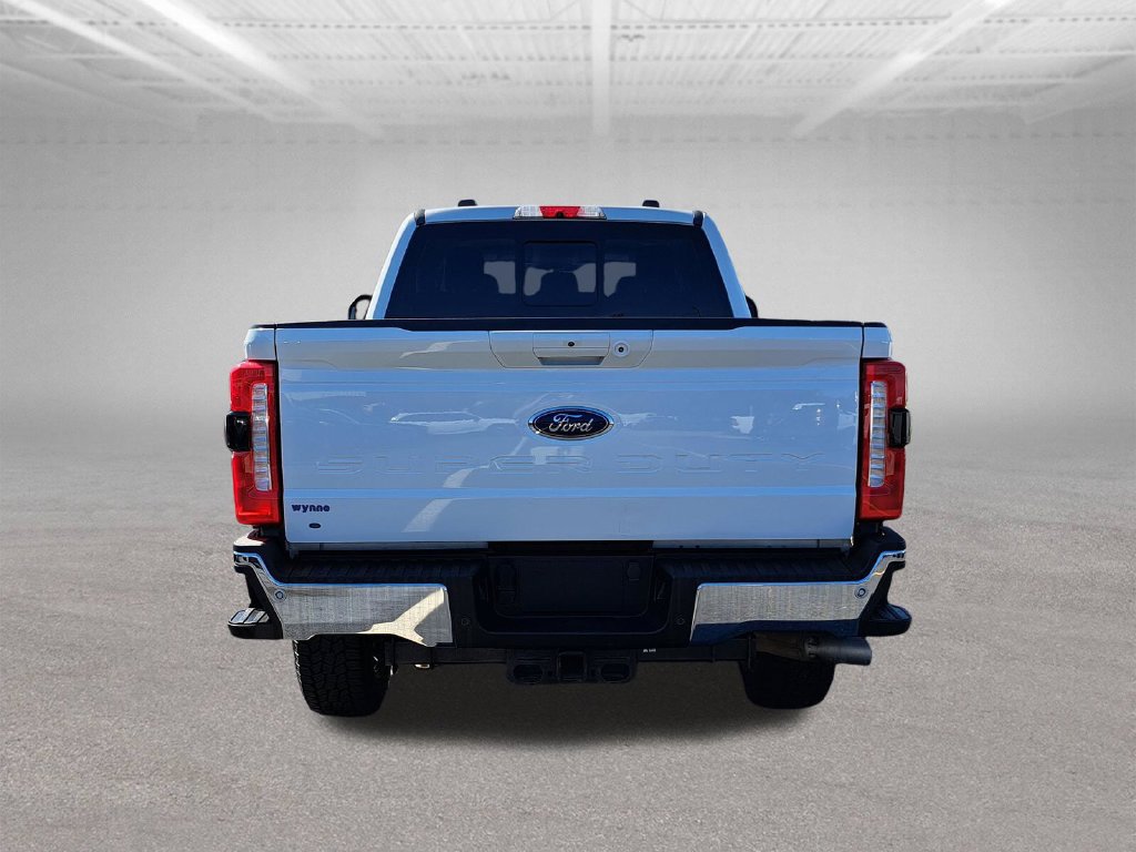 Used 2023 Ford F250 Lariat AWD/4WD image 7