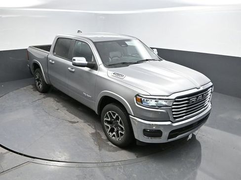 Used 2025 RAM 1500 Laramie image 38