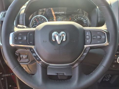 Used 2025 RAM 1500 Laramie image 14