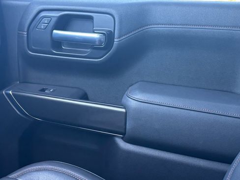 Used 2021 GMC Sierra 1500 AT4 w/ AT4 Value Package image 13