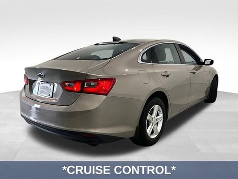 Used 2022 Chevrolet Malibu LS FWD image 7