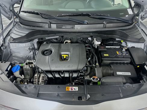 Used 2025 Kia Soul LX w/ LX Technology Package FWD image 31