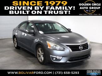 Used 2015 Nissan Altima 2.5 SV w/ Convenience Package image 1