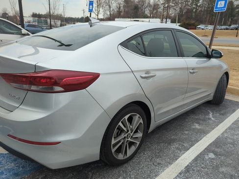 Used 2018 Hyundai Elantra Limited w/ Limited Ultimate Package 02 image 4