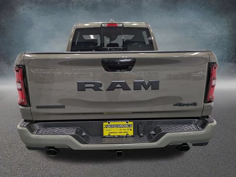Used 2026 RAM 1500 Big Horn AWD/4WD image 5
