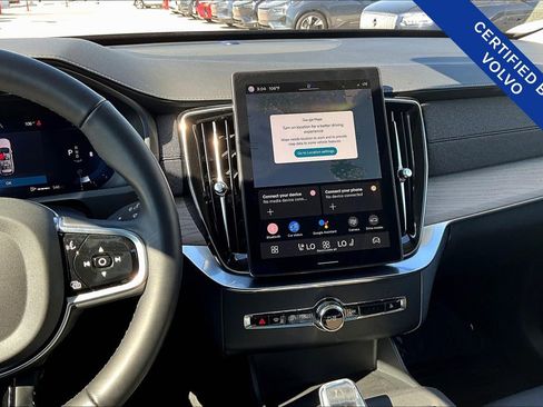 Used 2025 Volvo XC90 B6 Plus image 8