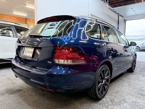 Used 2012 Volkswagen Jetta TDI image 5