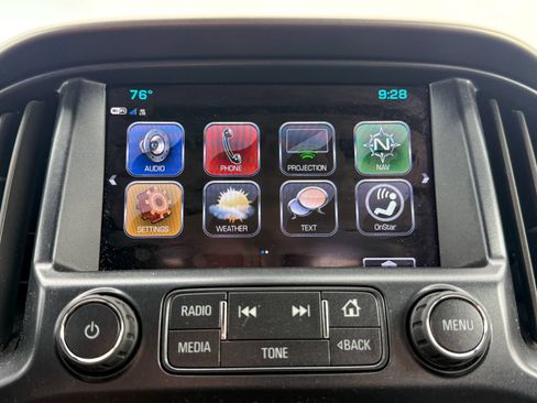 Used 2018 Chevrolet Colorado Z71 w/ Centennial Edition AWD/4WD image 27