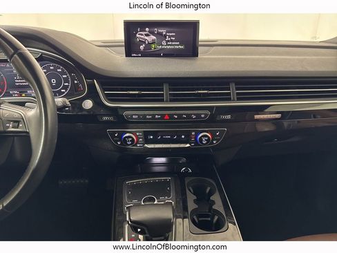 Used 2019 Audi Q7 3.0T Prestige image 25