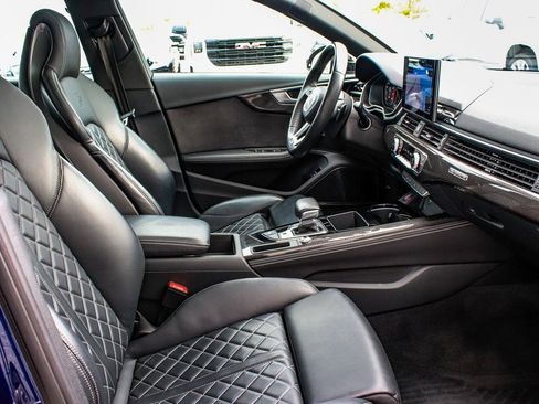 Used 2022 Audi S4 Premium Plus w/ Premium Plus Package image 41