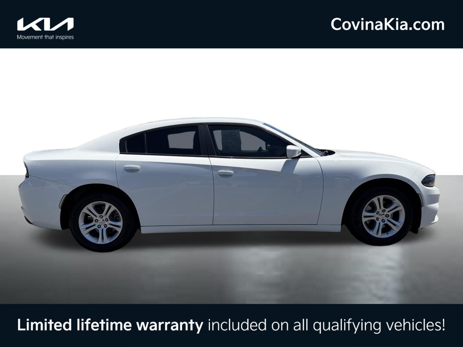 Used 2022 Dodge Charger SXT w/ Leather Interior Group RWD image 9