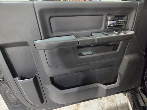 Used 2012 RAM 1500 Express image 9