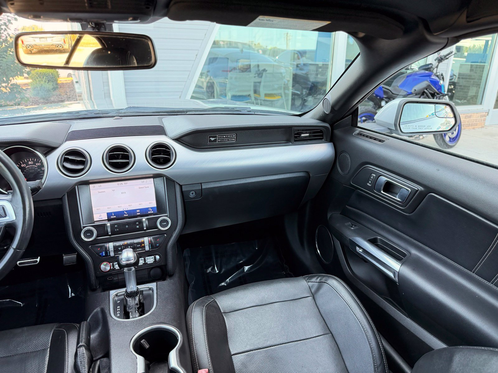 Used 2020 Ford Mustang Premium RWD image 36