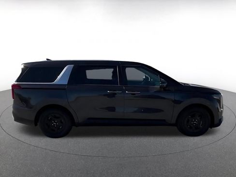Used 2026 Kia Carnival FWD image 16