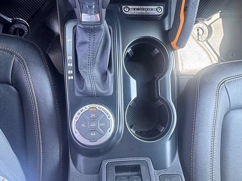 Used 2024 Ford Bronco Badlands AWD/4WD image 14