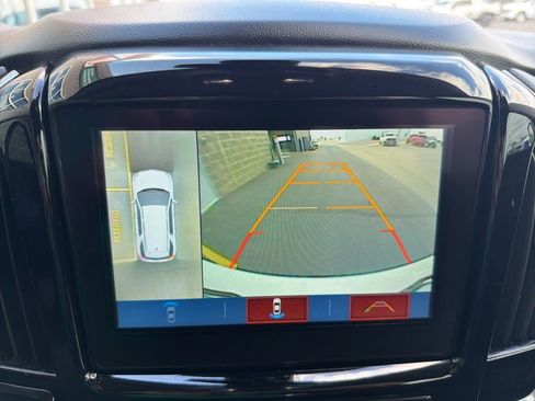 Used 2019 Chevrolet Traverse Premier AWD/4WD image 22