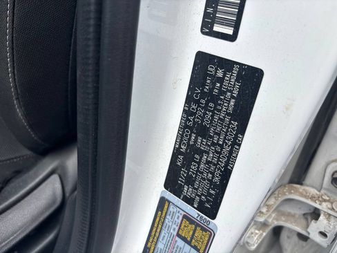 Certified 2022 Kia Forte Sedan FWD image 10