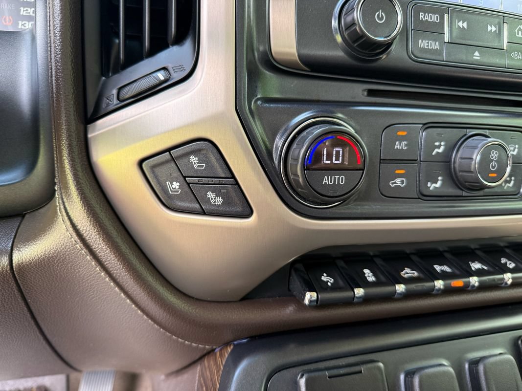 Used 2018 GMC Sierra 1500 Denali w/ Denali Ultimate Package AWD/4WD image 24