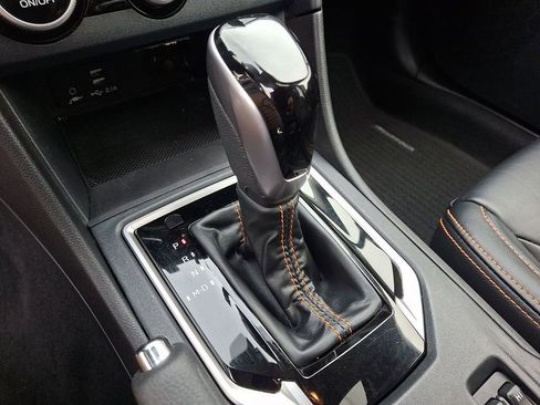 Used 2023 Subaru Crosstrek 2.5i Limited w/ Moonroof Package image 15