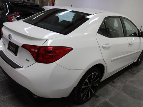 Used 2019 Toyota Corolla SE image 6