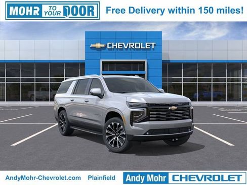 New 2026 Chevrolet Suburban High Country image 2