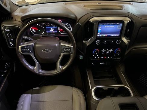 Used 2020 Chevrolet Silverado 1500 RST image 18