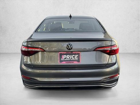 Used 2024 Volkswagen Jetta S image 6