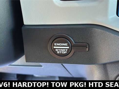 New 2025 Ford Bronco Heritage Edition image 9