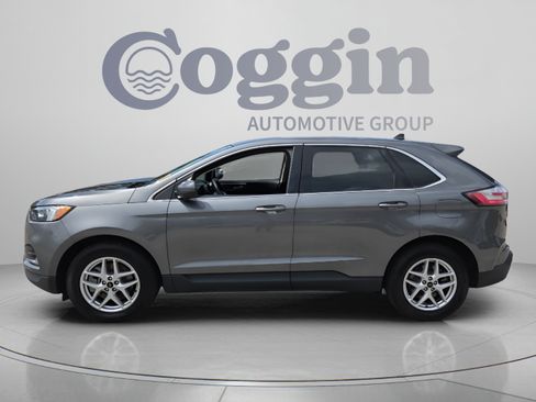 Used 2024 Ford Edge SEL AWD/4WD image 2
