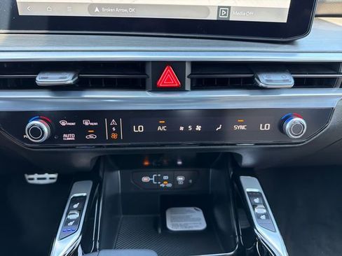 New 2026 Kia Sorento SX Prestige AWD/4WD image 14