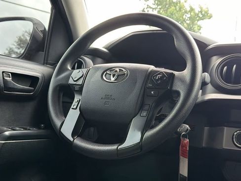 Certified 2023 Toyota Tacoma SR AWD/4WD image 36