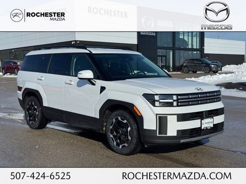 Used 2025 Hyundai Santa Fe SEL image 1