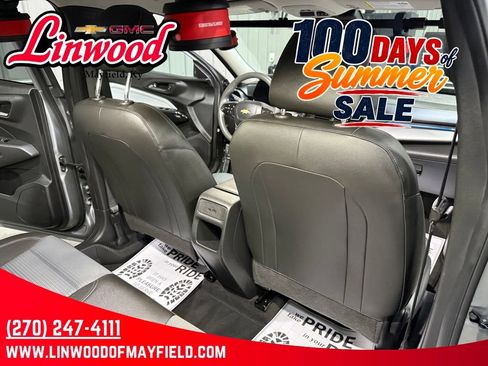 Used 2026 Chevrolet Trax LT FWD image 26