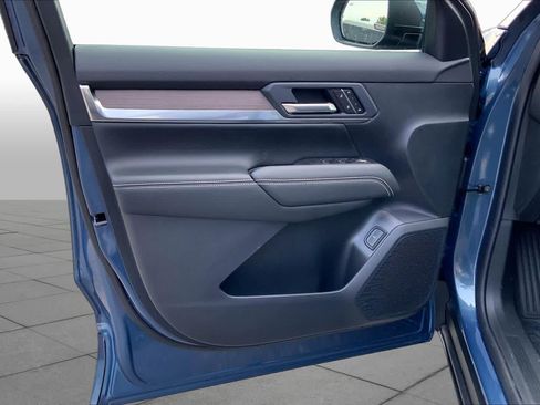 New 2026 GMC Terrain Denali AWD/4WD image 10