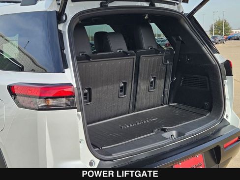 New 2026 Nissan Pathfinder Rock Creek image 29