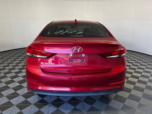 Used 2017 Hyundai Elantra SE image 6