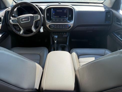 Used 2022 GMC Canyon Denali AWD/4WD image 11