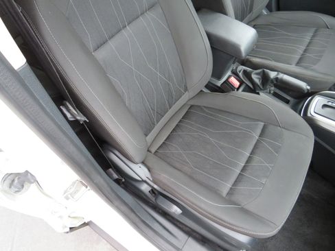 Used 2020 Ford EcoSport SE w/ SE Convenience Package image 39