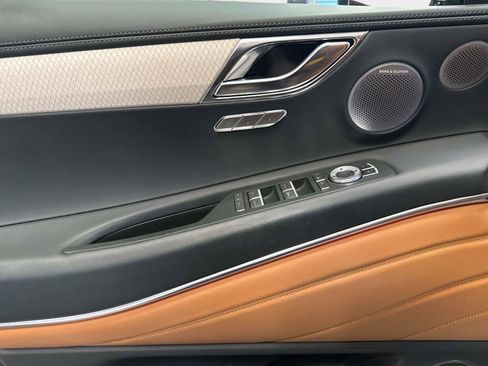 New 2025 Genesis GV80 3.5T Prestige image 19