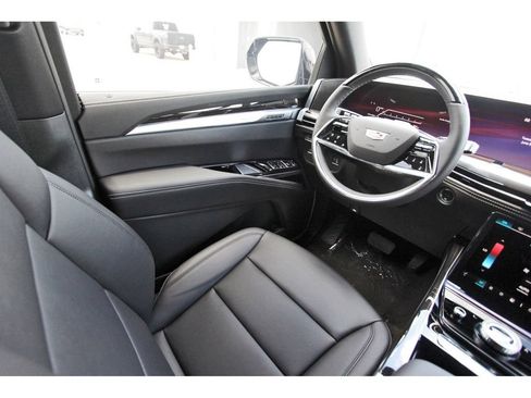 New 2026 Cadillac Escalade ESV 2WD image 8