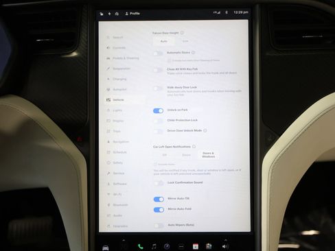 Used 2018 Tesla Model X 100D image 67