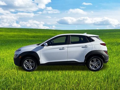 Certified 2023 Hyundai Kona SE w/ Cargo Package image 5