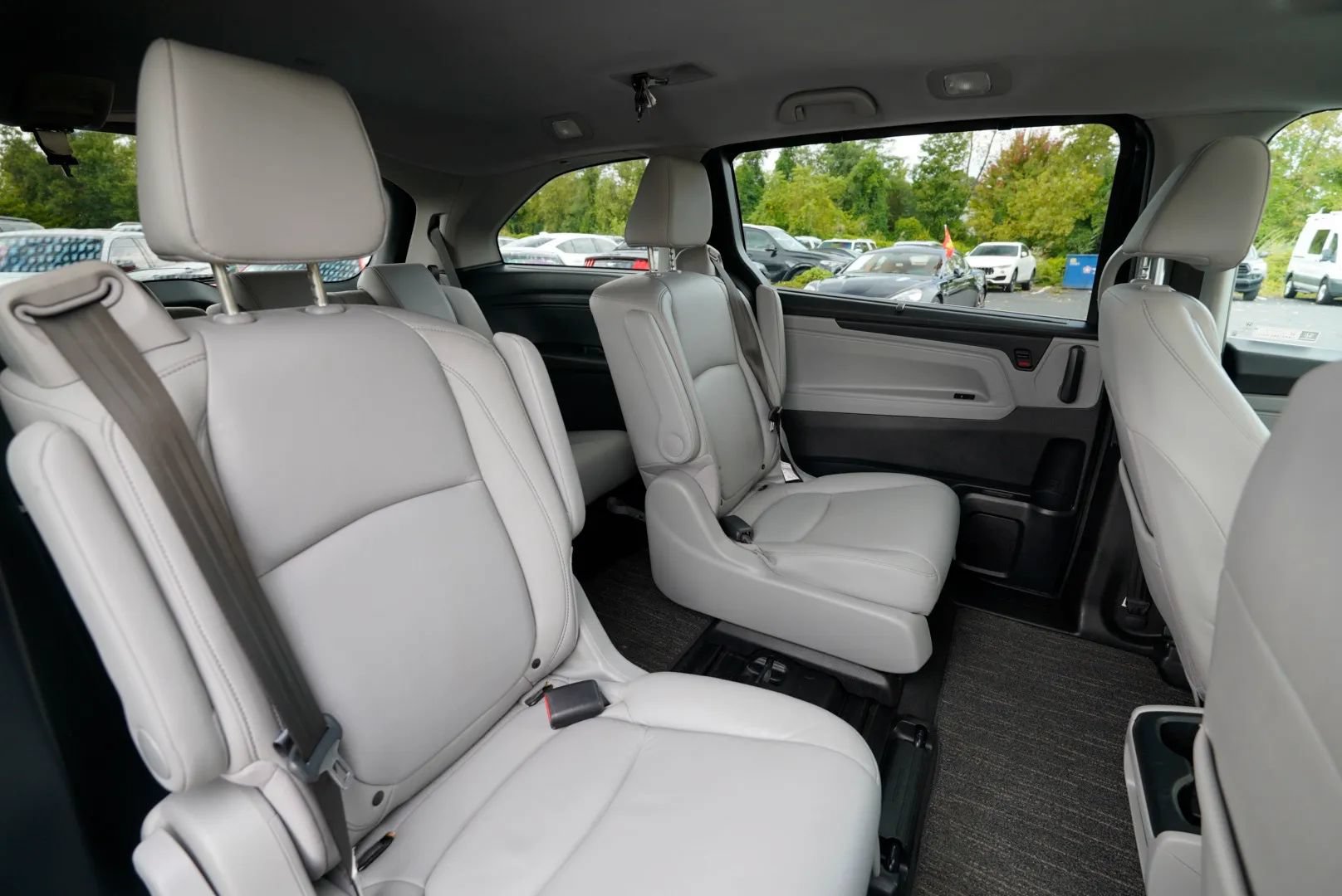 Used 2022 Honda Odyssey EX-L image 35