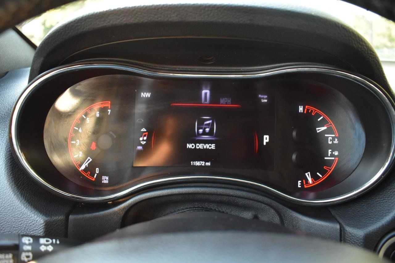 Used 2015 Dodge Durango R/T w/ Blacktop Package AWD/4WD image 35